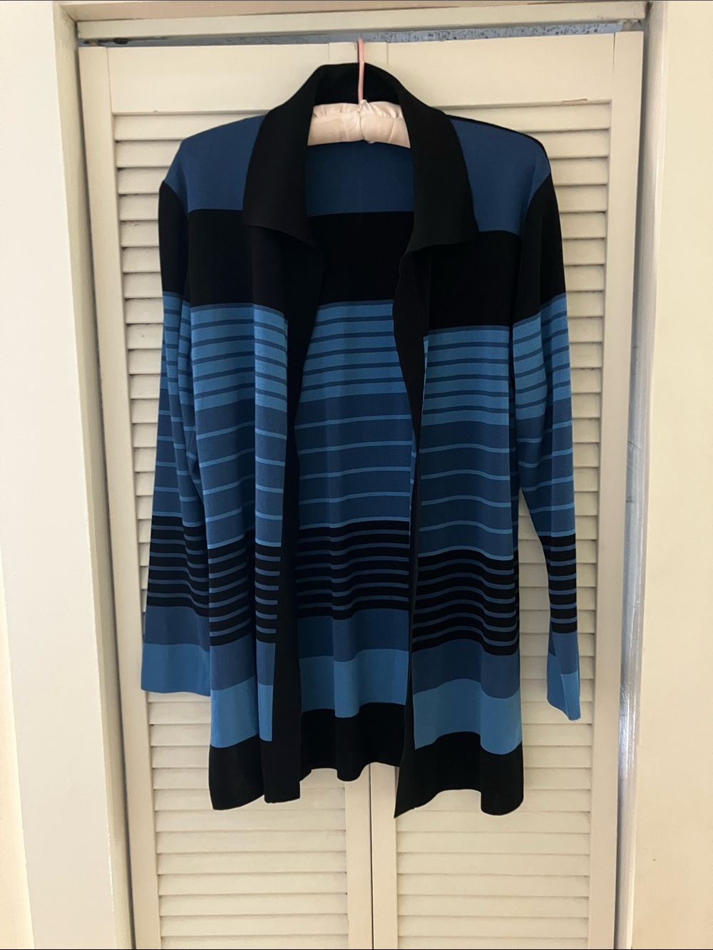 Misook Exclusively Blue Black Striped Open Collared Cardigan Sweater Size Medium